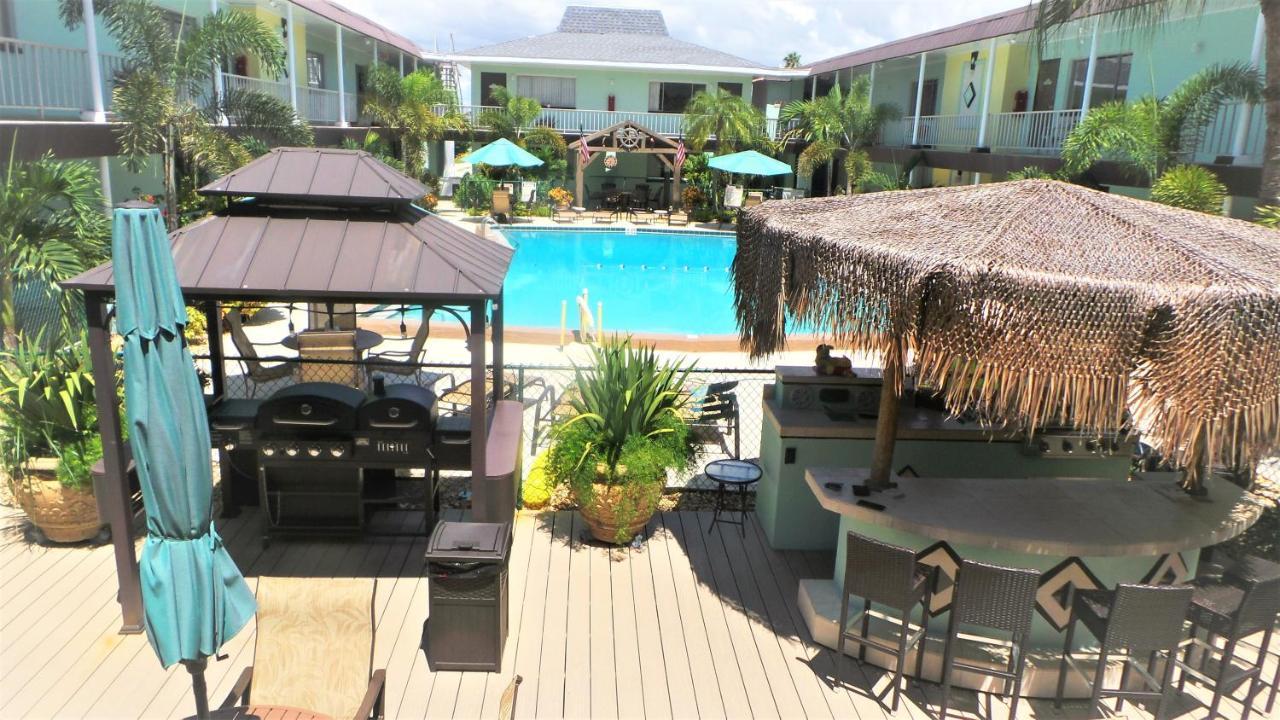 Island House Resort Hotel 세인트피트비치 외부 사진