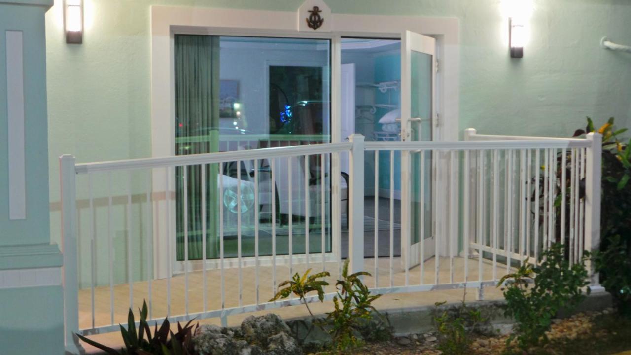 Island House Resort Hotel 세인트피트비치 외부 사진